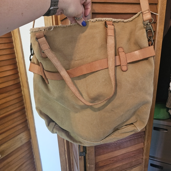 Lucky Brand Tan Canvas Shoulder Bag with Studded Strap - Picture 5 of 5